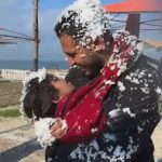 ننگے پاؤں بہن کو لیکر فلسطینی لڑکی کے شمالی غزہ کے سفر نے سب کے دل دہلا دیئے